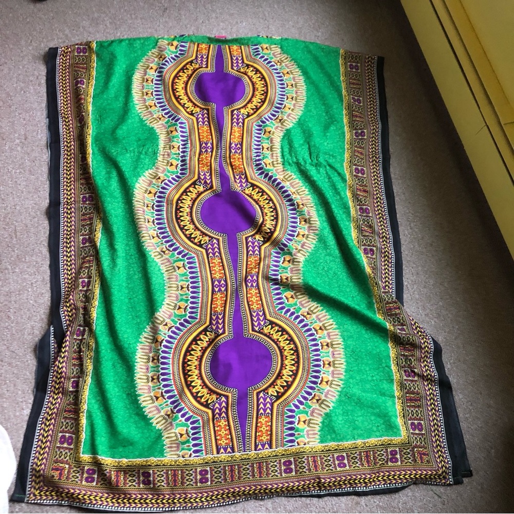 CALIFORNIA WOMAN DRESS